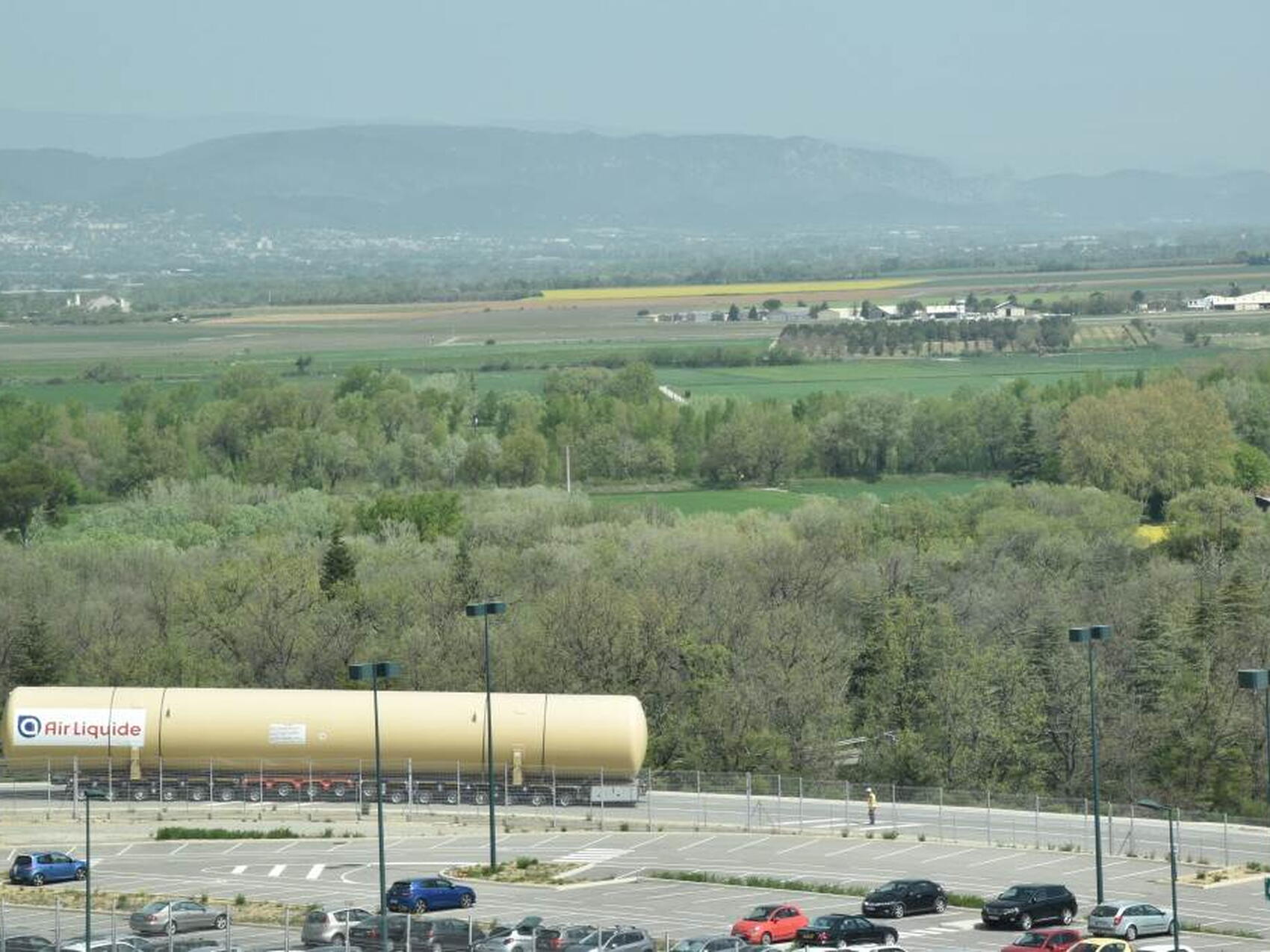 Quench tank moved into place